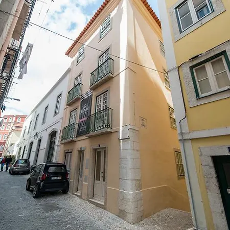 Shortrentalsantacasa Largo Do Carmo Διαμέρισμα *