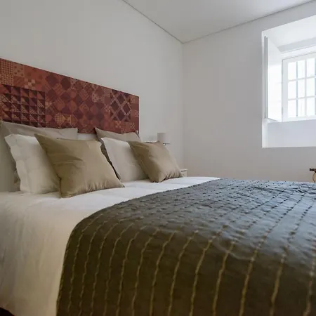 Apartman Shortrentalsantacasa Largo Do Carmo